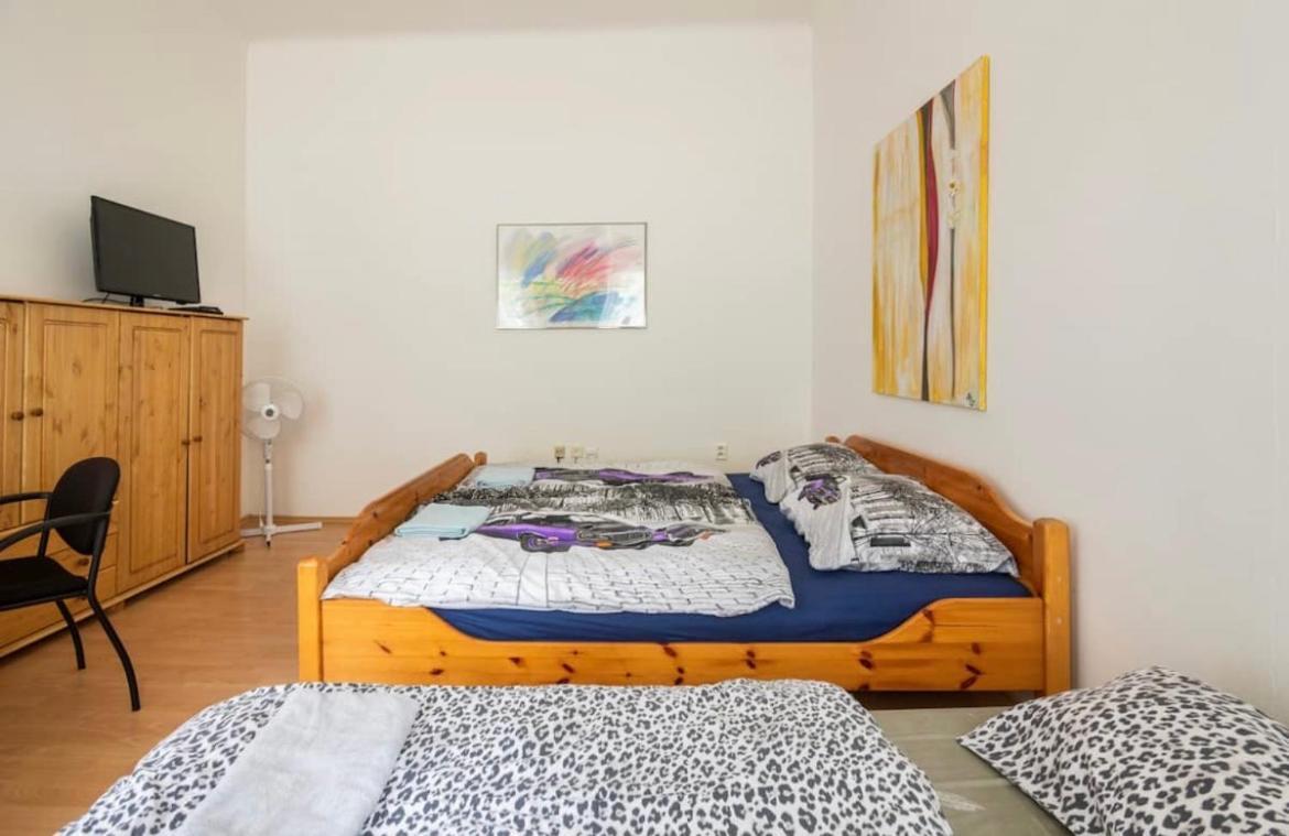 Apartment Stepanska Прага Экстерьер фото