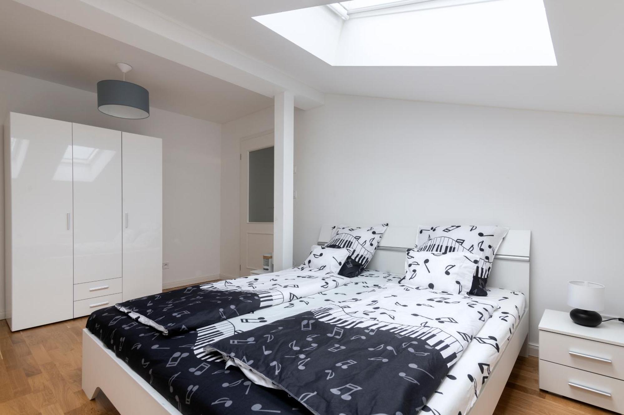 Apartment Stepanska Прага Экстерьер фото