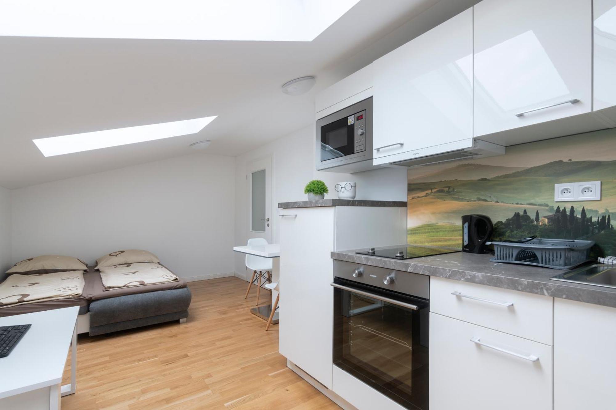 Apartment Stepanska Прага Экстерьер фото